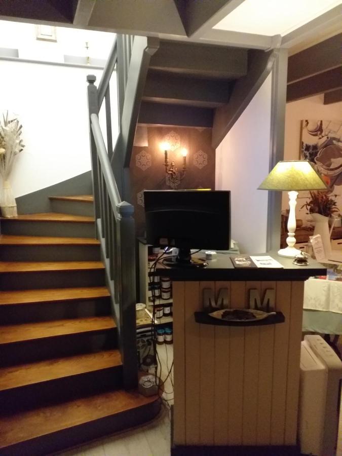 مبيت وإفطار Montmoreau Montismaurelli المظهر الخارجي الصورة