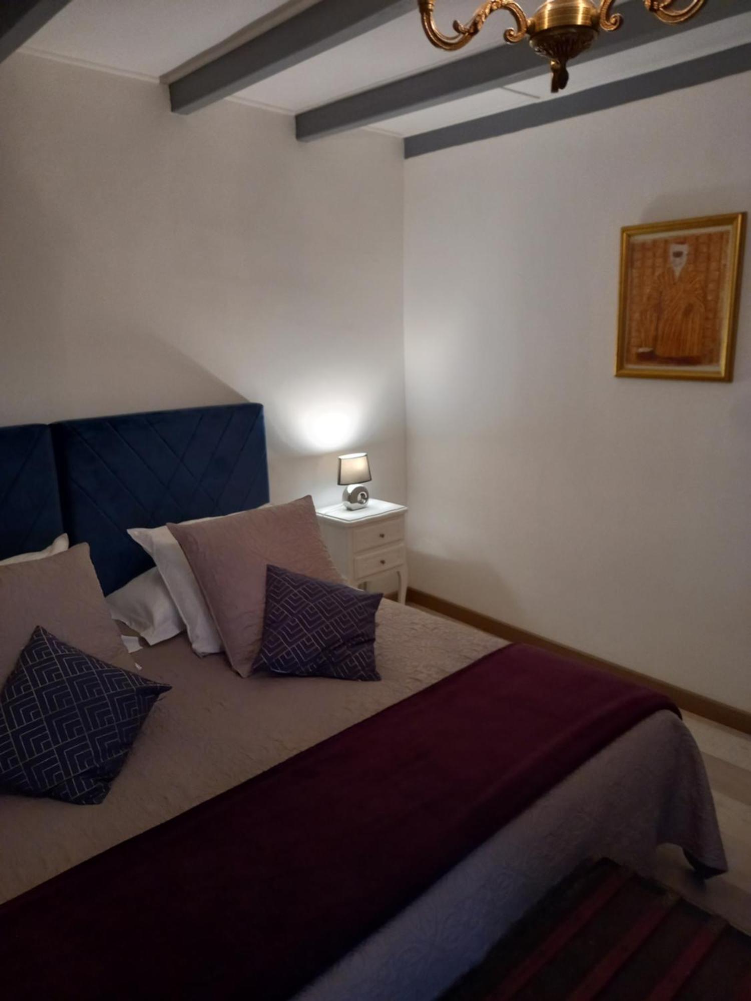 مبيت وإفطار Montmoreau Montismaurelli المظهر الخارجي الصورة